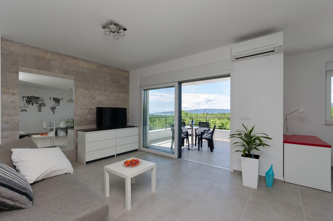 Apartments Residence Romance Пинезичи Экстерьер фото