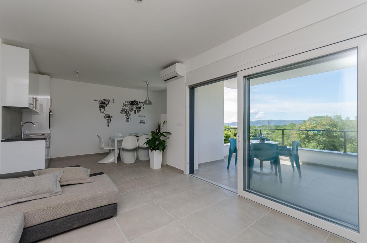 Apartments Residence Romance Пинезичи Экстерьер фото
